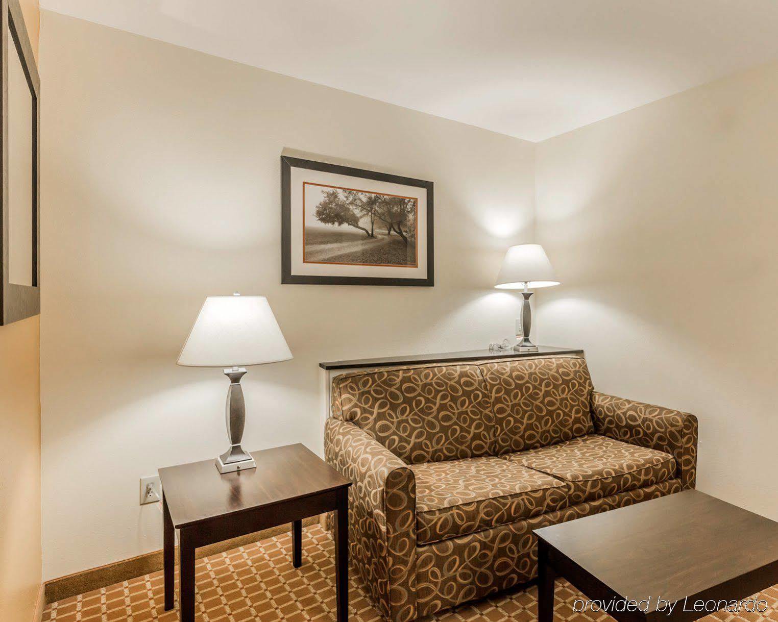 Comfort Suites Clinton Near Presbyterian College Exteriér fotografie